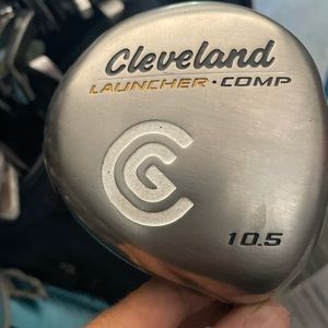 Cleveland launcher comp golf driver 10.5 deg in right